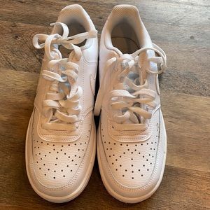 COPY - Nike white sneakers